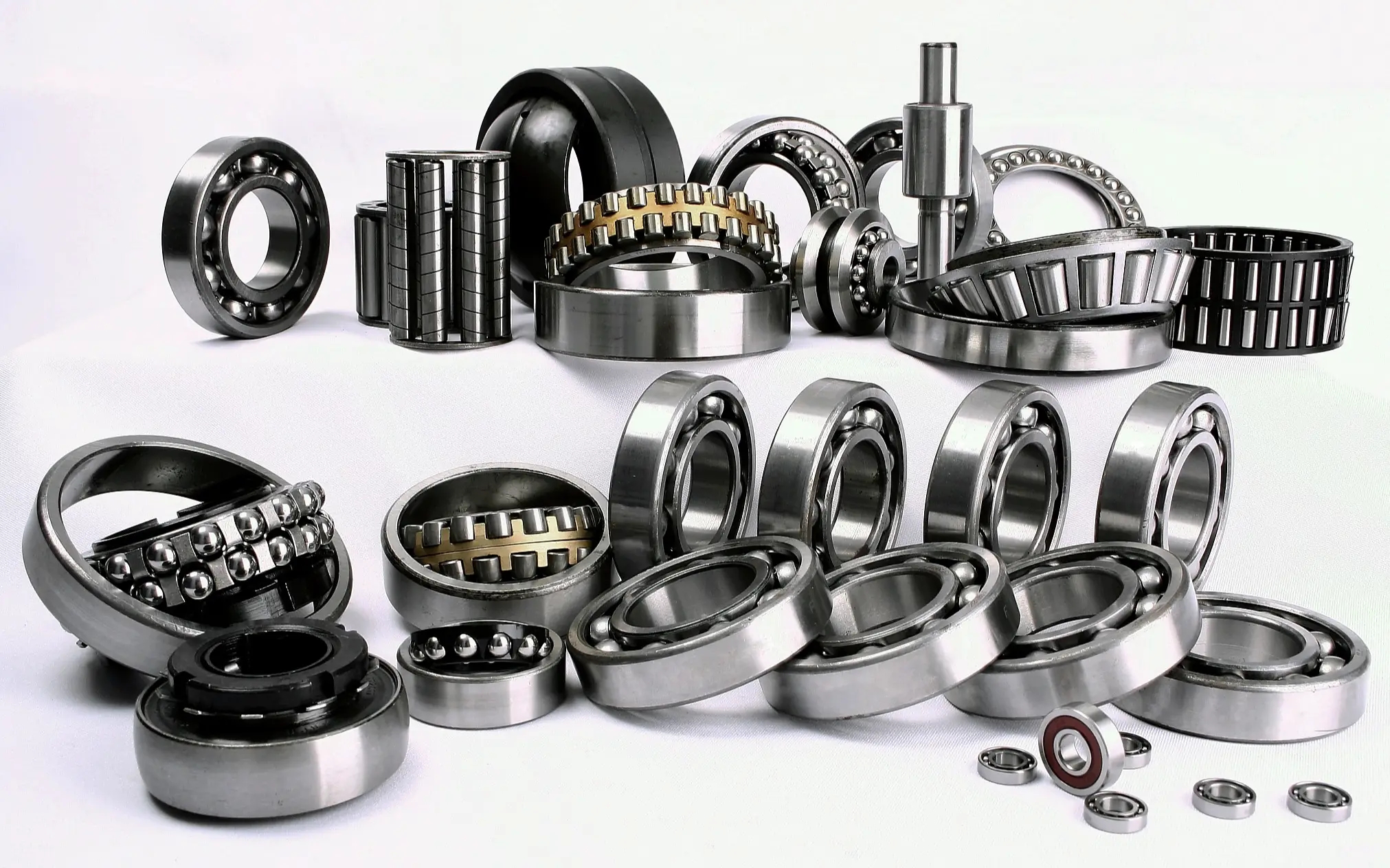 哪些情況判斷軸承的潤滑油脂該更換了？